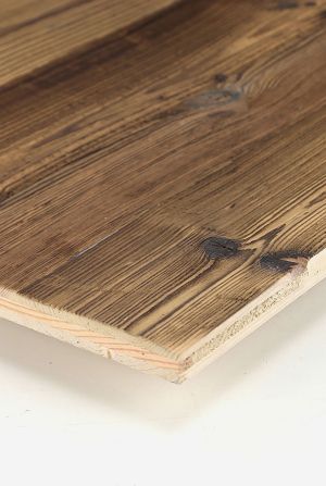 Dreischichtplatten aus original Altholz dunkelbraun gebürstet